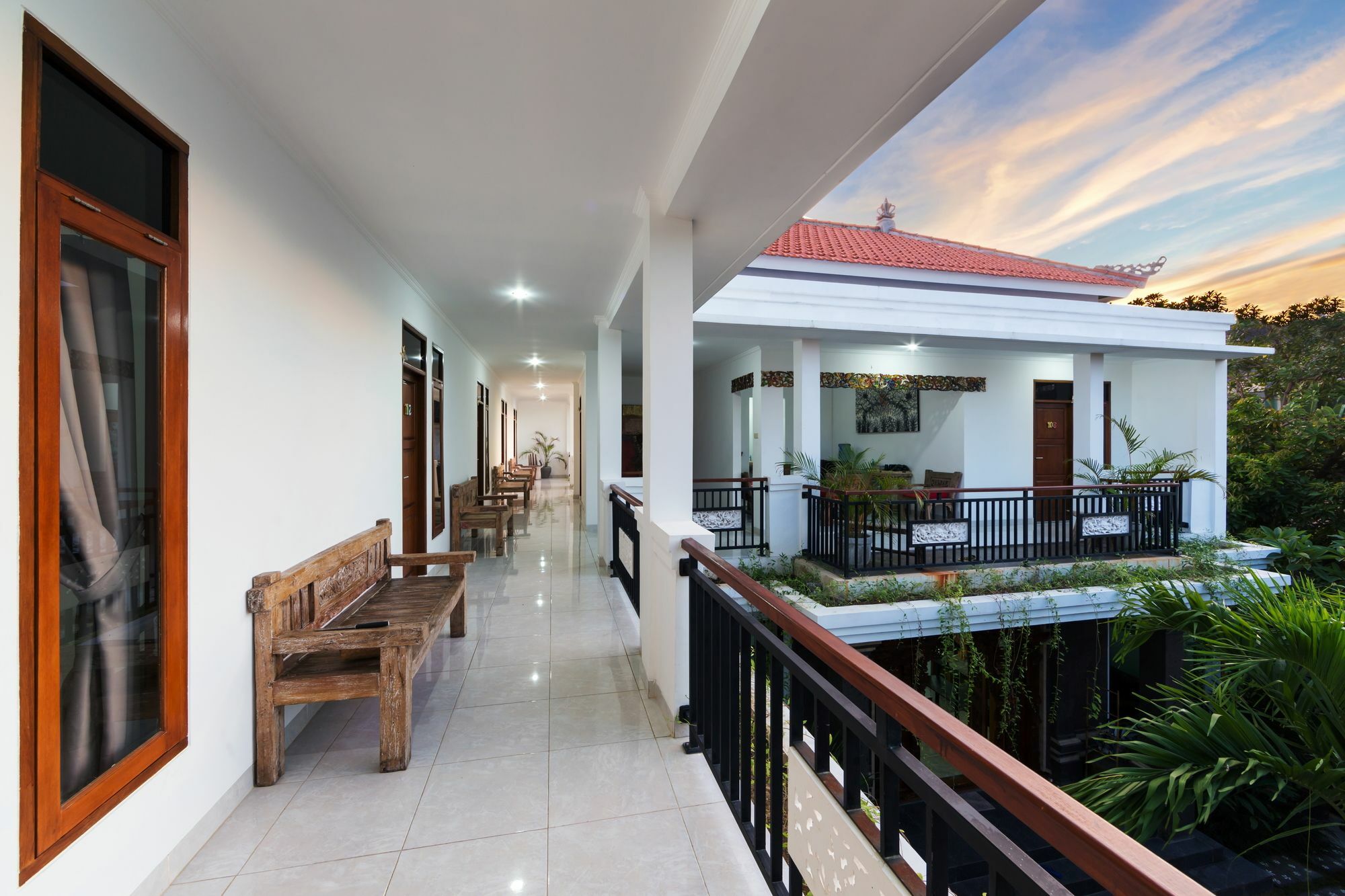 Bening House And Spa Seminyak Extérieur photo